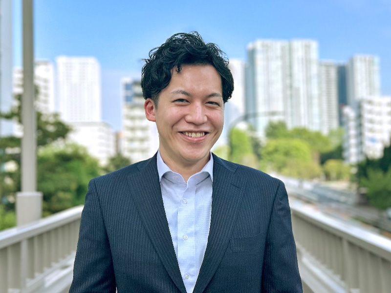 営業課 J.S